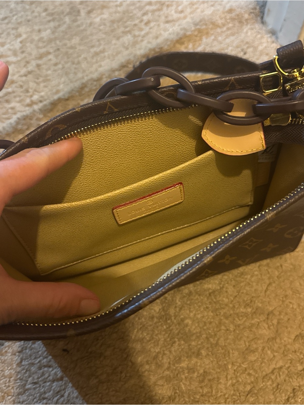 Bag - Picture 3 of 3